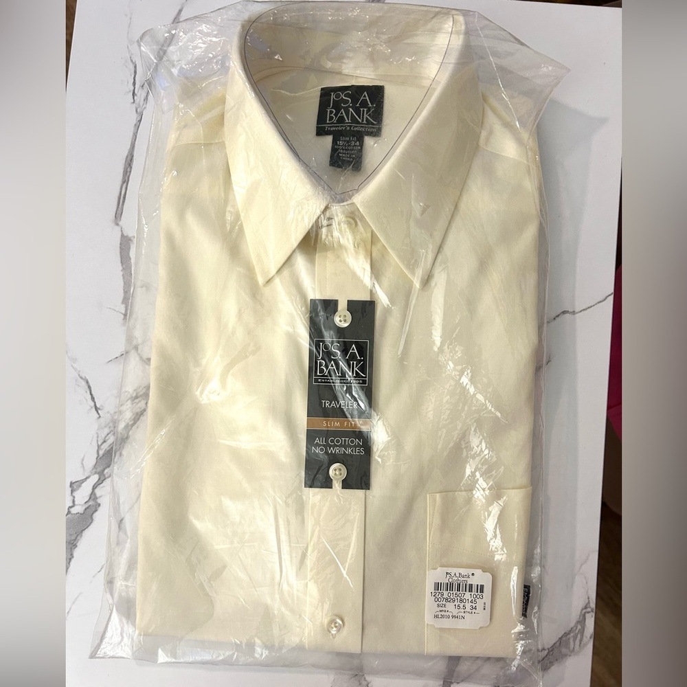 Traveler Collection Slim Fit Point Collar Solid Dress Shirt in Ivory